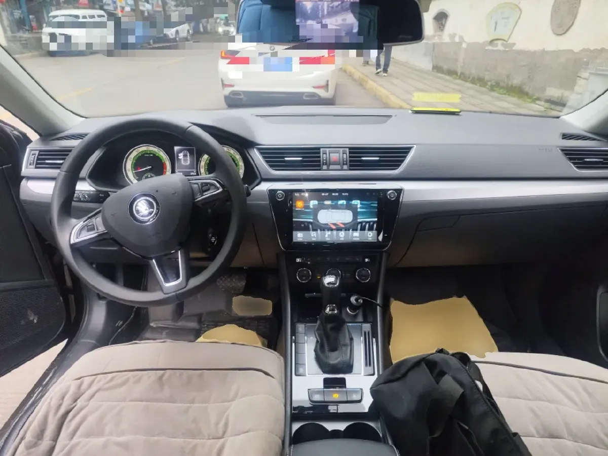 2018 Skoda Superb 1.4T 150HP L4 7DCT,autocango,china used car exporter,china ev exporter,chinese used car exporter,chinese used ev exporter