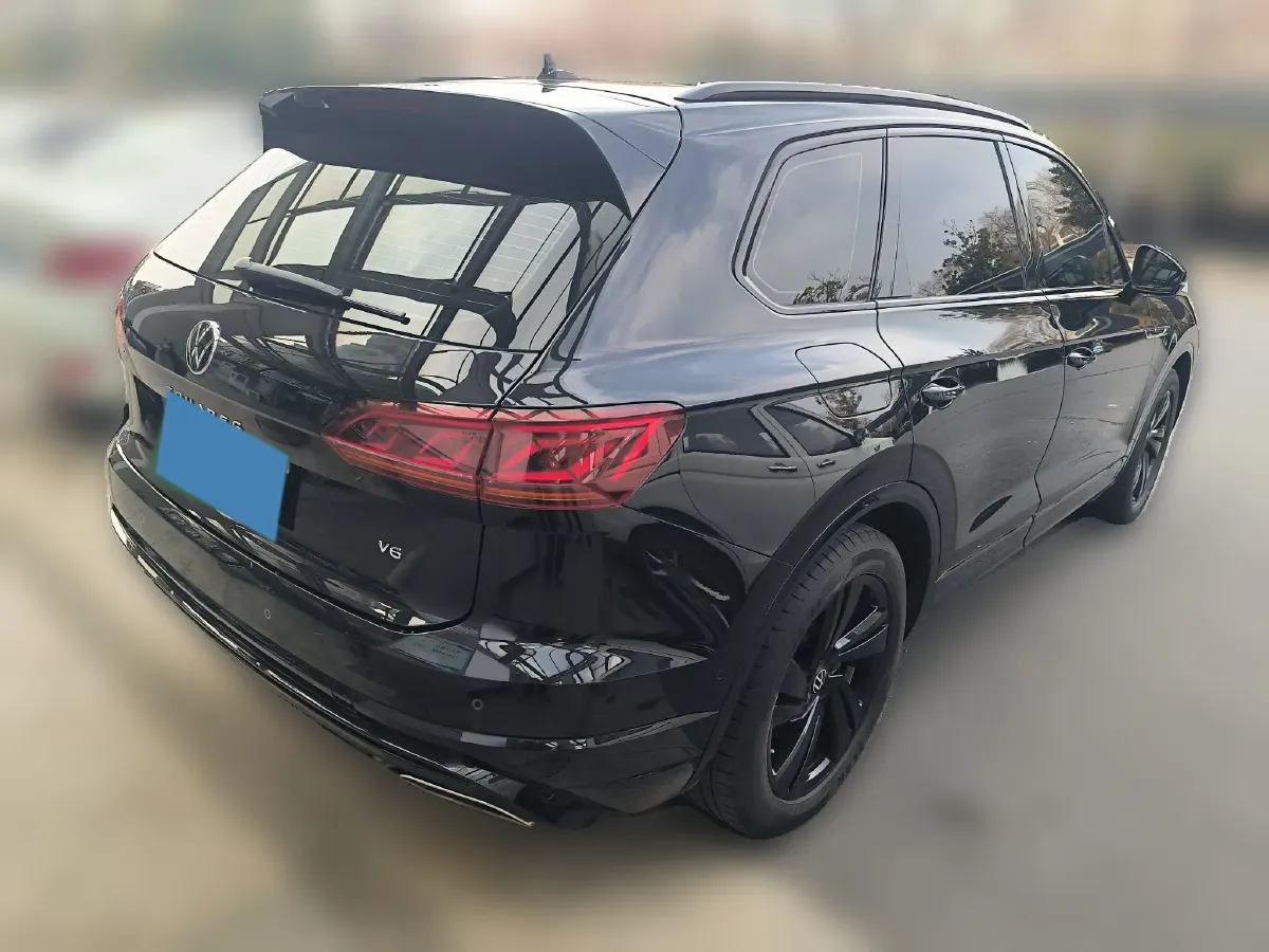 2021 Volkswagen Touareg 3.0T 340HP V6 8AT,autocango,china used car exporter,china ev exporter,chinese used car exporter,chinese used ev exporter