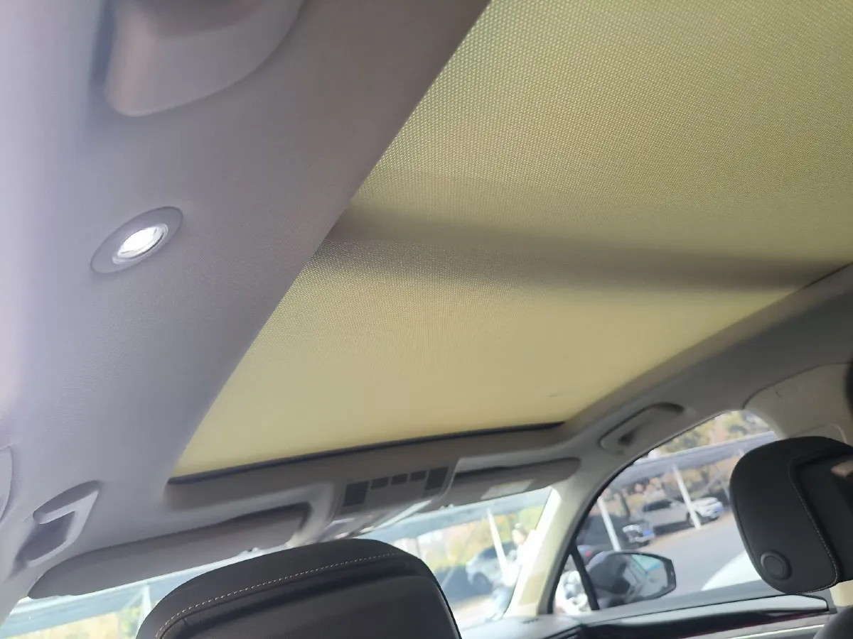 2021 Volkswagen Touareg 3.0T 340HP V6 8AT,autocango,china used car exporter,china ev exporter,chinese used car exporter,chinese used ev exporter