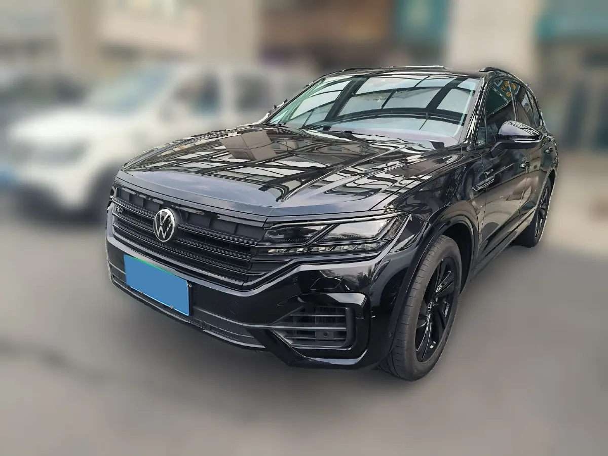 2021 Volkswagen Touareg 3.0T 340HP V6 8AT,autocango,china used car exporter,china ev exporter,chinese used car exporter,chinese used ev exporter