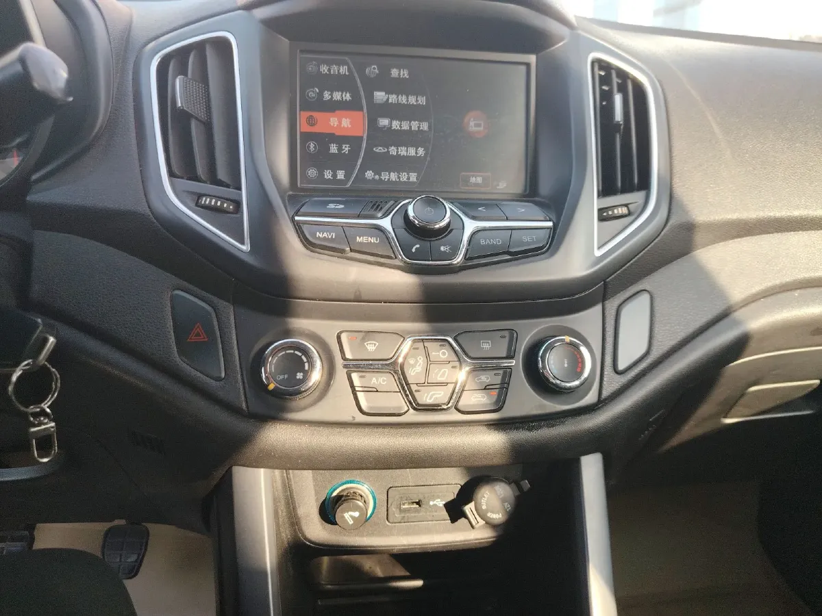 2014 Chery Tiggo 5 2.0L 139HP L4 5MT,autocango,china used car exporter,china ev exporter,chinese used car exporter,chinese used ev exporter