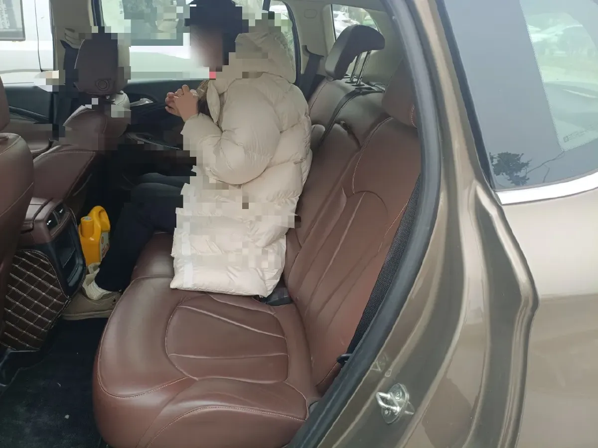 2015 Haval H8 2.0T 218HP L4 6AT,autocango,china used car exporter,china ev exporter,chinese used car exporter,chinese used ev exporter