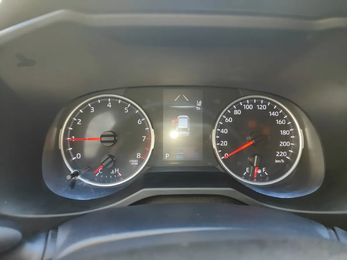 2023 Toyota RAV4 2.0L 171HP L4 CVT,autocango,china used car exporter,china ev exporter,chinese used car exporter,chinese used ev exporter