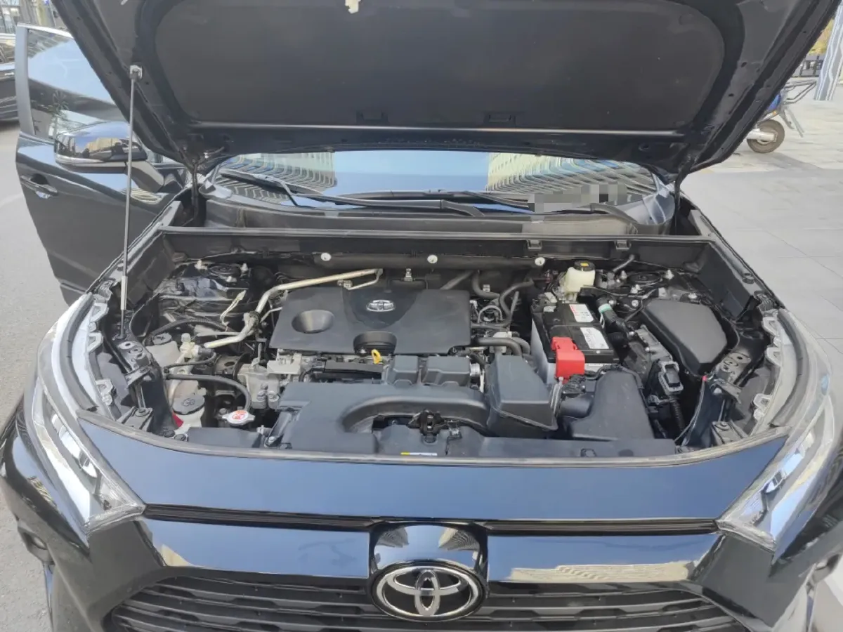 2023 Toyota RAV4 2.0L 171HP L4 CVT,autocango,china used car exporter,china ev exporter,chinese used car exporter,chinese used ev exporter