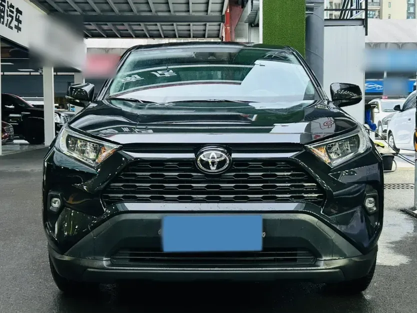 2023 Toyota RAV4 2.0L 171HP L4 CVT,autocango,china used car exporter,china ev exporter,chinese used car exporter,chinese used ev exporter