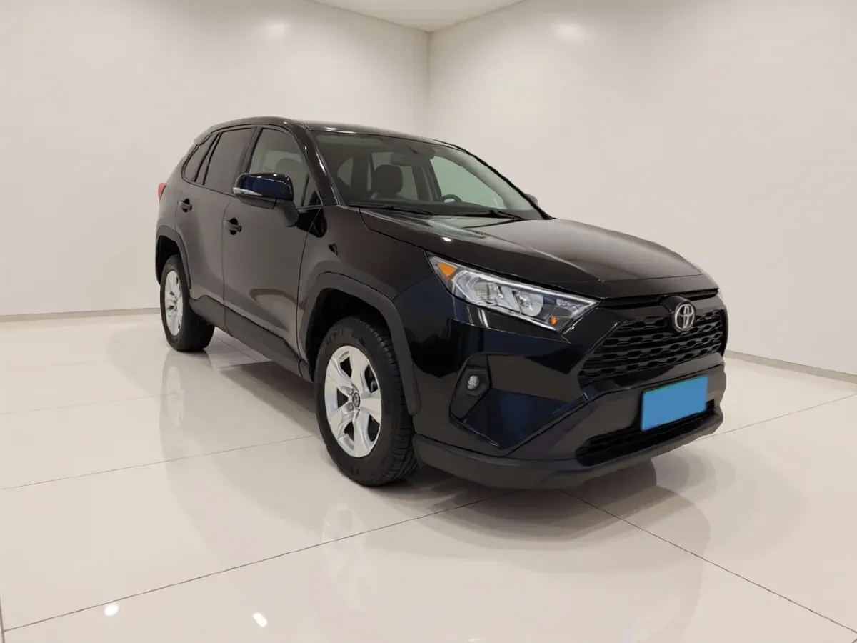 2023 Toyota RAV4 2.0L 171HP L4 CVT,autocango,china used car exporter,china ev exporter,chinese used car exporter,chinese used ev exporter