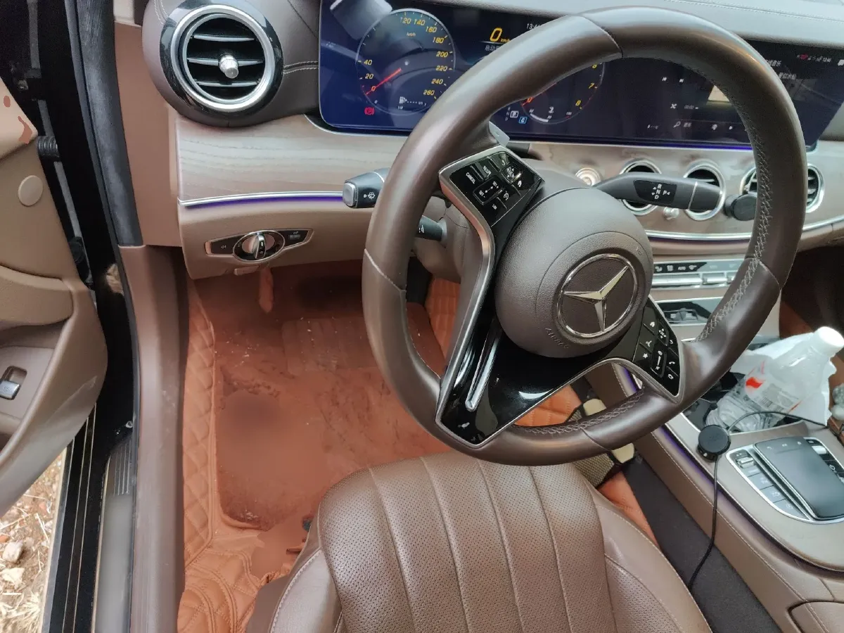 2021 Mercedes-Benz E Class 2.0T 258HP L4 9AT,autocango,china used car exporter,china ev exporter,chinese used car exporter,chinese used ev exporter