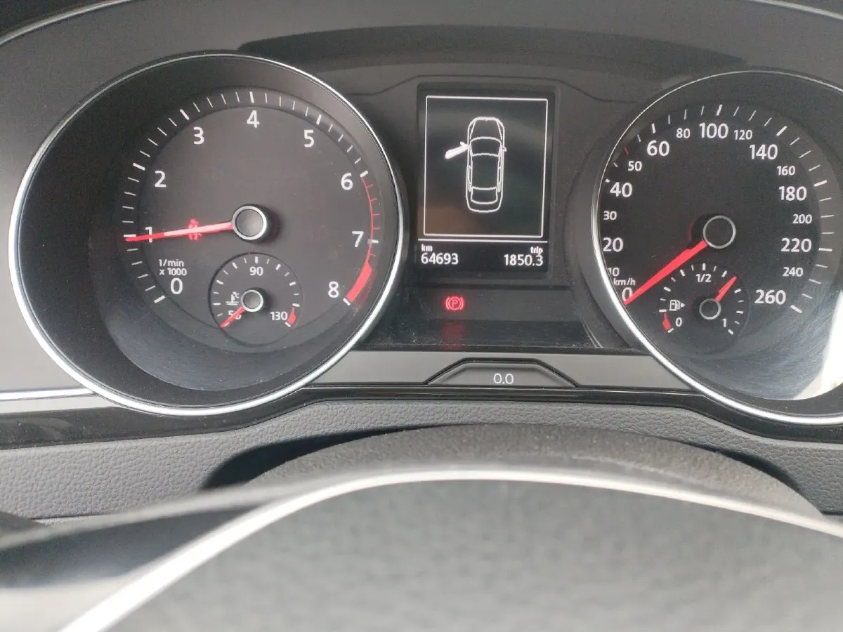 2018 Volkswagen Magotan 1.8T 180HP L4 7DCT,autocango,china used car exporter,china ev exporter,chinese used car exporter,chinese used ev exporter