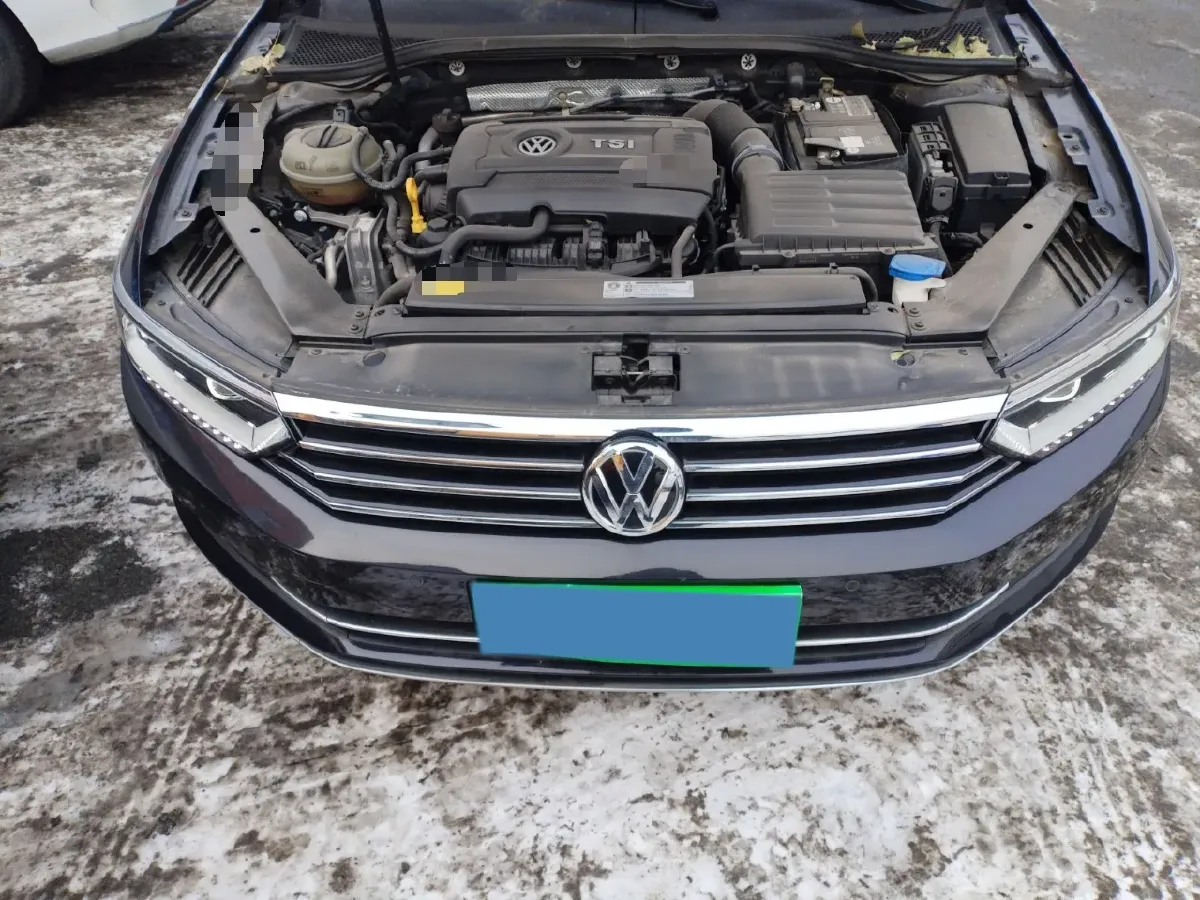 2018 Volkswagen Magotan 1.8T 180HP L4 7DCT,autocango,china used car exporter,china ev exporter,chinese used car exporter,chinese used ev exporter