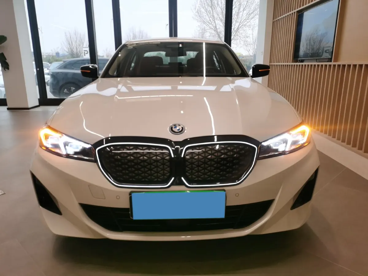 2025 BMW i3 BEV 79.05KWH,autocango,china used car exporter,china ev exporter,chinese used car exporter,chinese used ev exporter