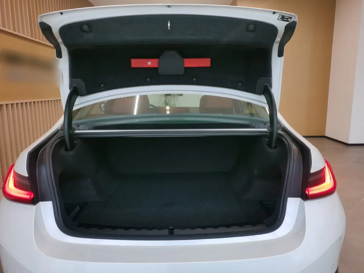 2025 BMW i3 BEV 79.05KWH,autocango,china used car exporter,china ev exporter,chinese used car exporter,chinese used ev exporter