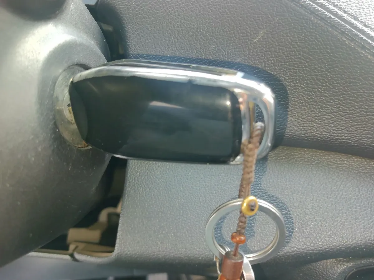 2015 Ford Escort 1.5L 113HP L4 5MT,autocango,china used car exporter,china ev exporter,chinese used car exporter,chinese used ev exporter