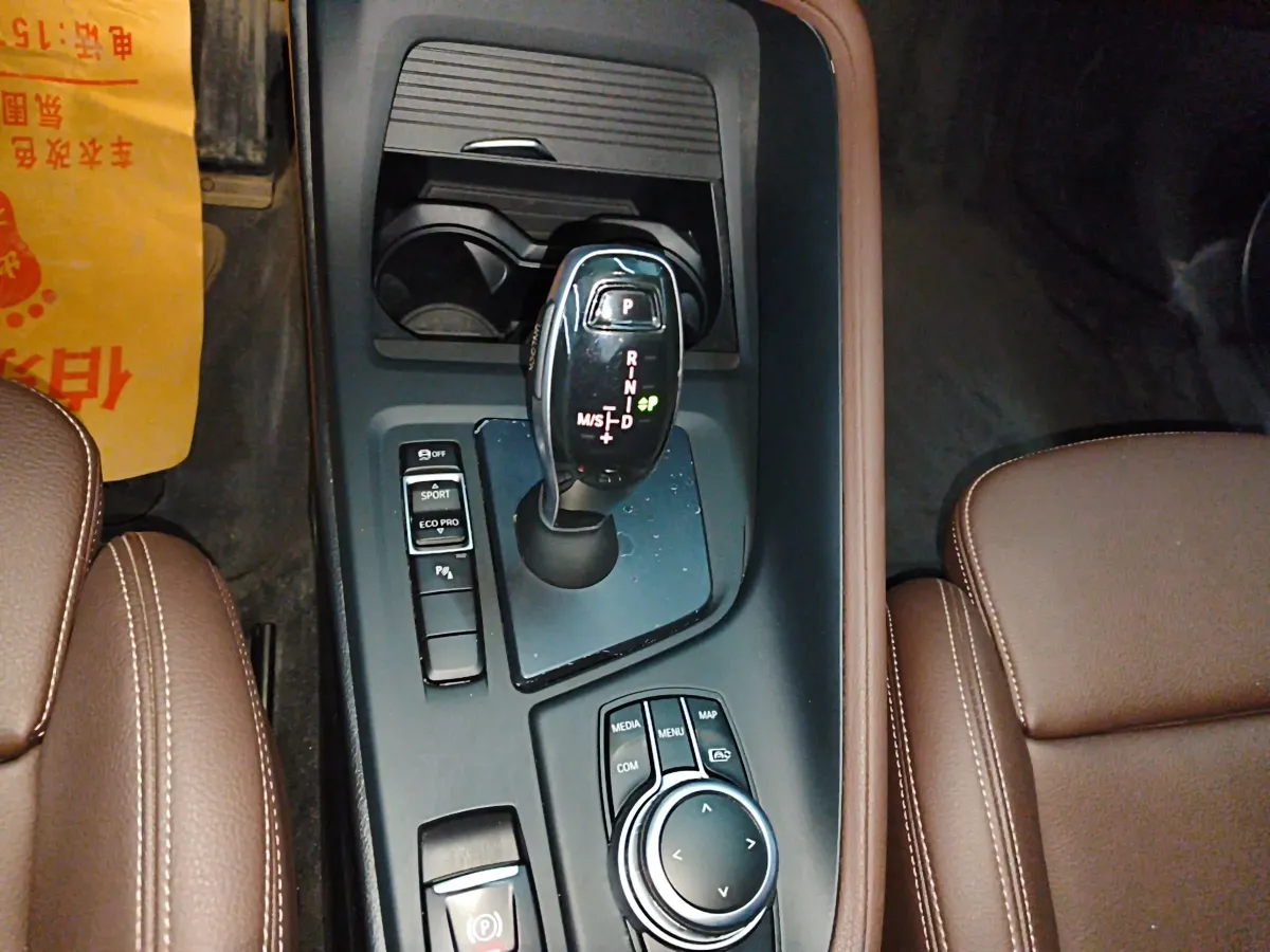 2022 BMW X1 2.0T 192HP L4 7DCT,autocango,china used car exporter,china ev exporter,chinese used car exporter,chinese used ev exporter