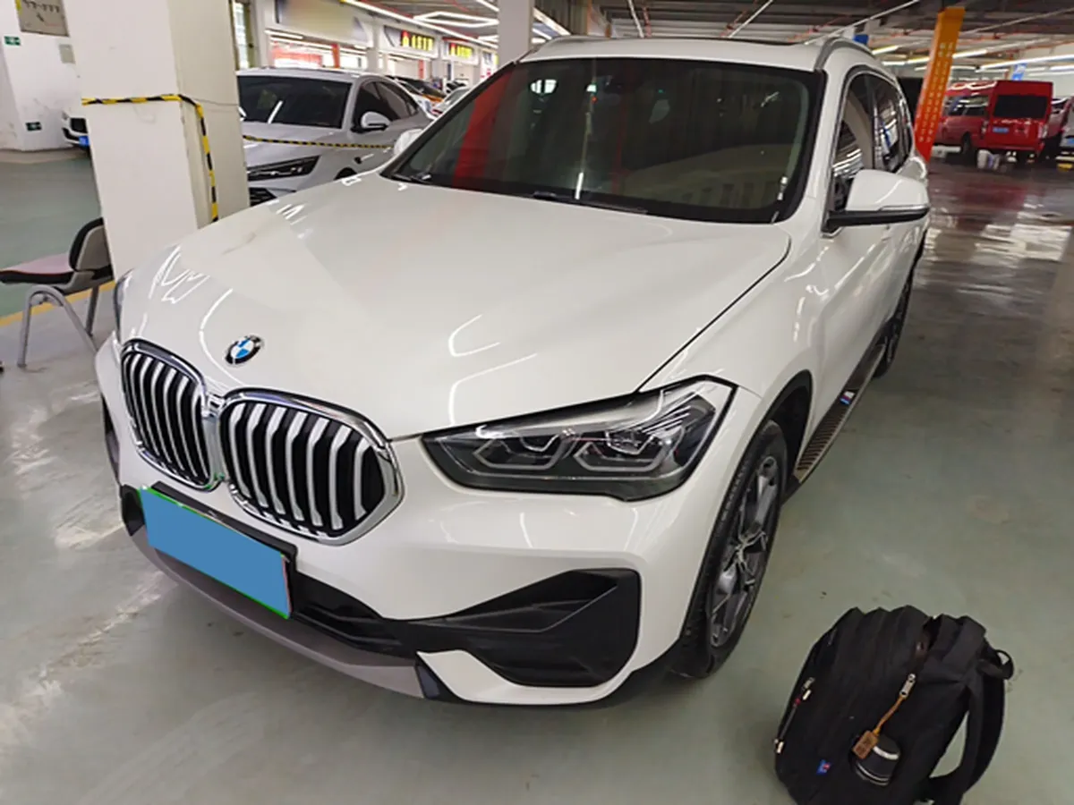 2022 BMW X1 2.0T 192HP L4 7DCT,autocango,china used car exporter,china ev exporter,chinese used car exporter,chinese used ev exporter