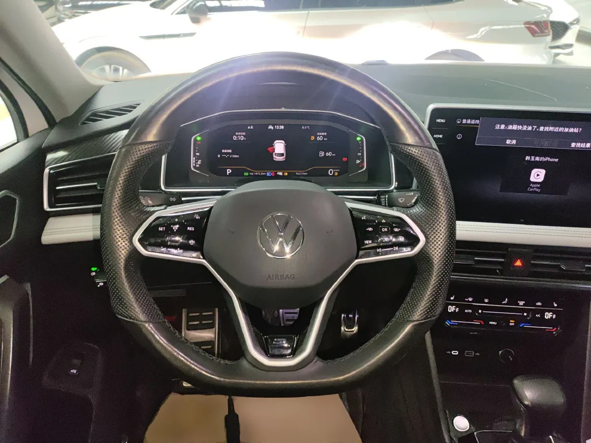 2022 Volkswagen Tiguan L 2.0T 186HP L4 7DCT,autocango,china used car exporter,china ev exporter,chinese used car exporter,chinese used ev exporter