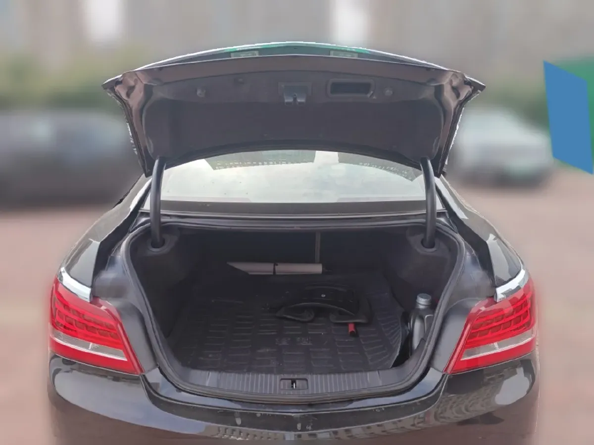 2013 Honda Odyssey 2.4L 181HP L4 5AT,autocango,china used car exporter,china ev exporter,chinese used car exporter,chinese used ev exporter