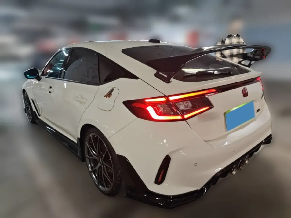 2023 Honda Civic 2.0T 300HP L4 6MT,autocango,china used car exporter,china ev exporter,chinese used car exporter,chinese used ev exporter