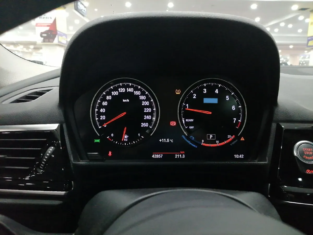 2021 BMW 1 Series 2.0T 192HP L4 7DCT,autocango,china used car exporter,china ev exporter,chinese used car exporter,chinese used ev exporter