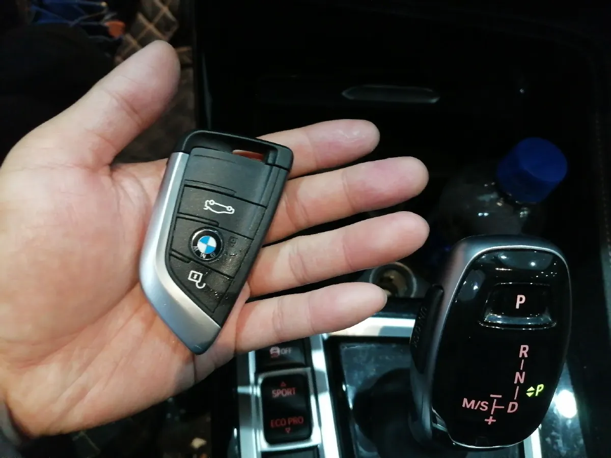 2021 BMW 1 Series 2.0T 192HP L4 7DCT,autocango,china used car exporter,china ev exporter,chinese used car exporter,chinese used ev exporter