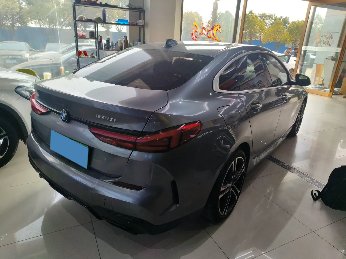 2021 BMW 2 Series 2.0T 192HP L4 7DCT,autocango,china used car exporter,china ev exporter,chinese used car exporter,chinese used ev exporter