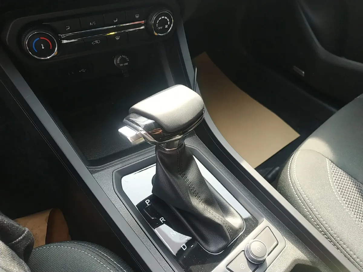 2024 Chery Tiggo 3x 1.5L 116HP L4 CVT,autocango,china used car exporter,china ev exporter,chinese used car exporter,chinese used ev exporter