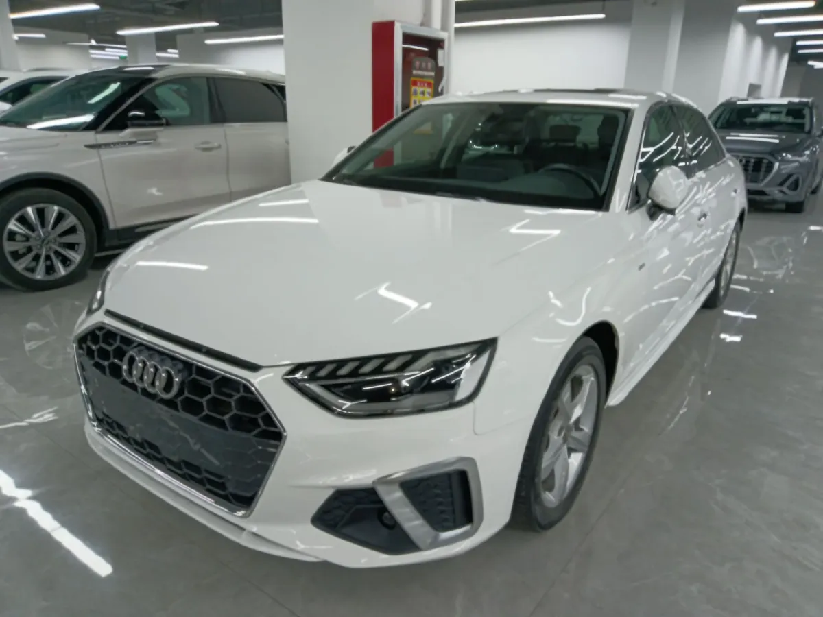 2020 Audi A4L 2.0T 150HP L4 7DCT,autocango,china used car exporter,china ev exporter,chinese used car exporter,chinese used ev exporter