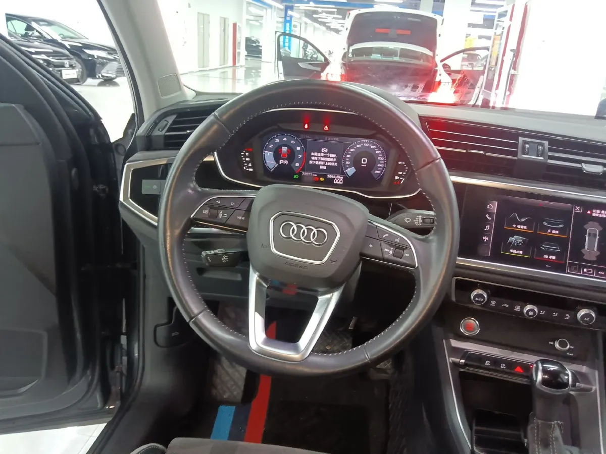 2021 Audi Q3 1.4T 150HP L4 7DCT,autocango,china used car exporter,china ev exporter,chinese used car exporter,chinese used ev exporter