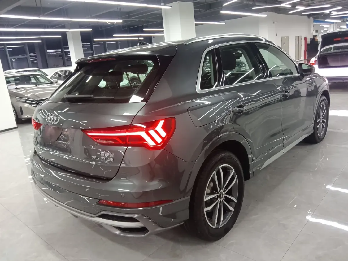 2021 Audi Q3 1.4T 150HP L4 7DCT,autocango,china used car exporter,china ev exporter,chinese used car exporter,chinese used ev exporter