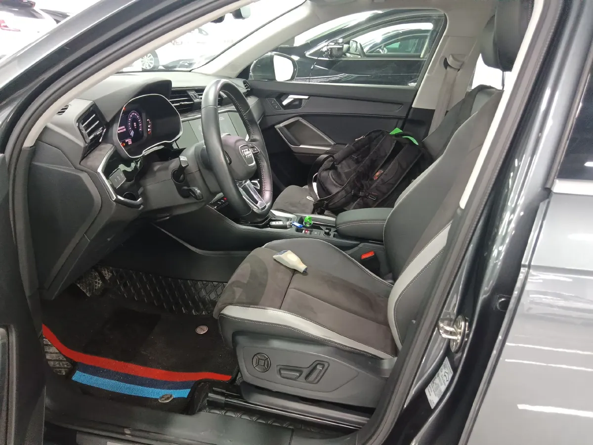 2021 Audi Q3 1.4T 150HP L4 7DCT,autocango,china used car exporter,china ev exporter,chinese used car exporter,chinese used ev exporter
