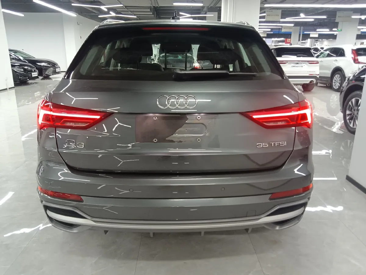 2021 Audi Q3 1.4T 150HP L4 7DCT,autocango,china used car exporter,china ev exporter,chinese used car exporter,chinese used ev exporter