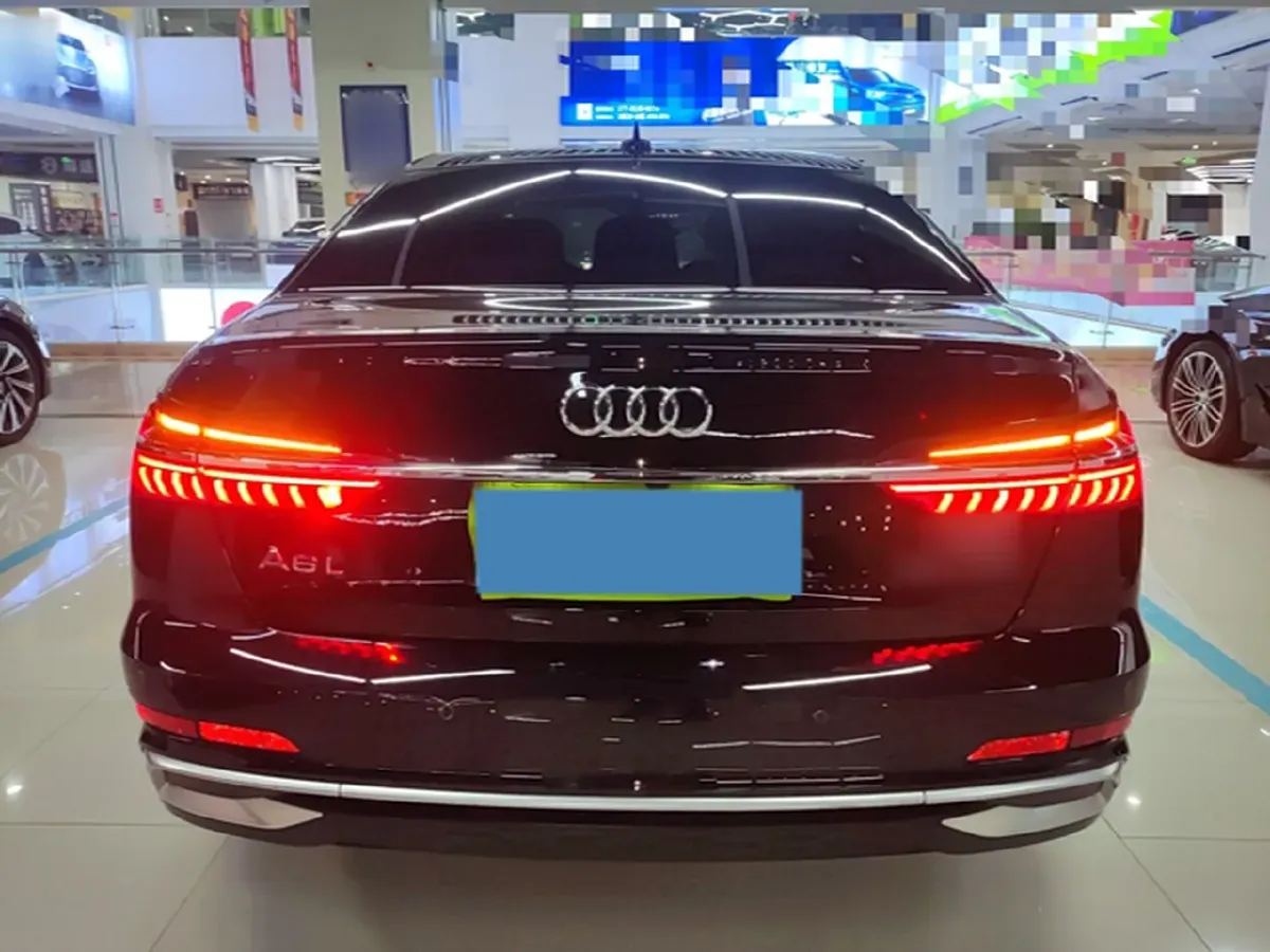 2023 Audi A6L 2.0T 245HP L4 7DCT,autocango,china used car exporter,china ev exporter,chinese used car exporter,chinese used ev exporter