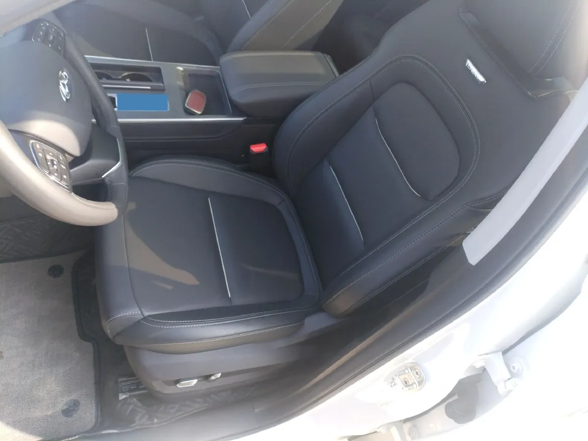 2022 Chery Tiggo 7 Plus 1.5T 156HP L4 CVT,autocango,china used car exporter,china ev exporter,chinese used car exporter,chinese used ev exporter