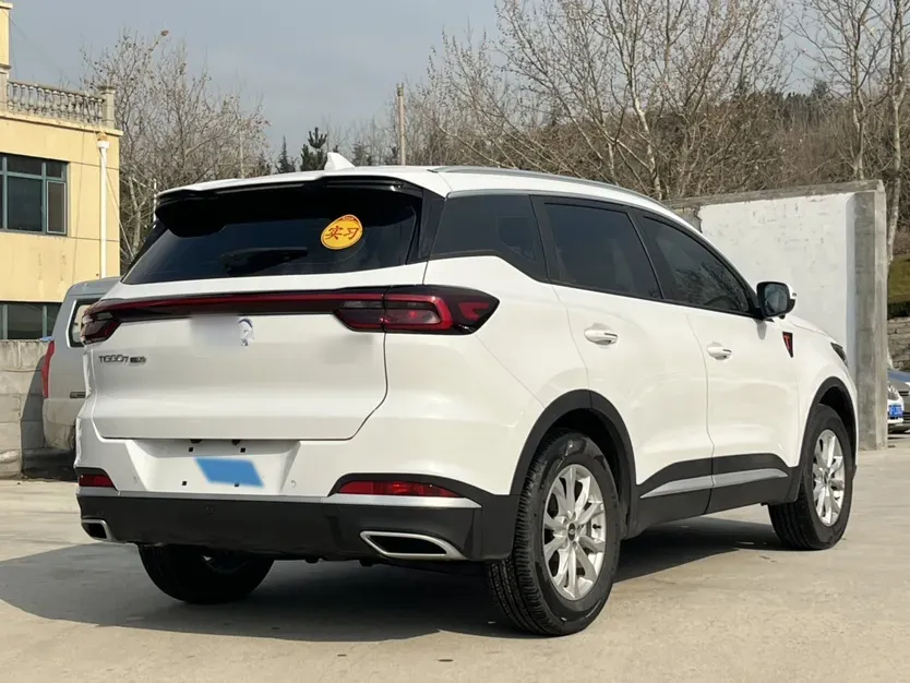 2022 Chery Tiggo 7 Plus 1.5T 156HP L4 CVT,autocango,china used car exporter,china ev exporter,chinese used car exporter,chinese used ev exporter