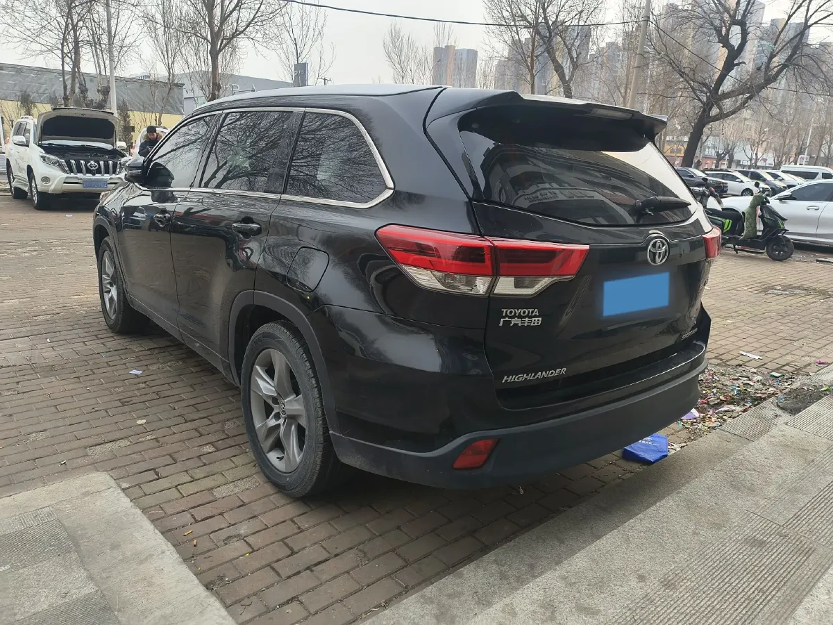 2018 Toyota Highlander 2.0T 220HP L4 6AT,autocango,china used car exporter,china ev exporter,chinese used car exporter,chinese used ev exporter