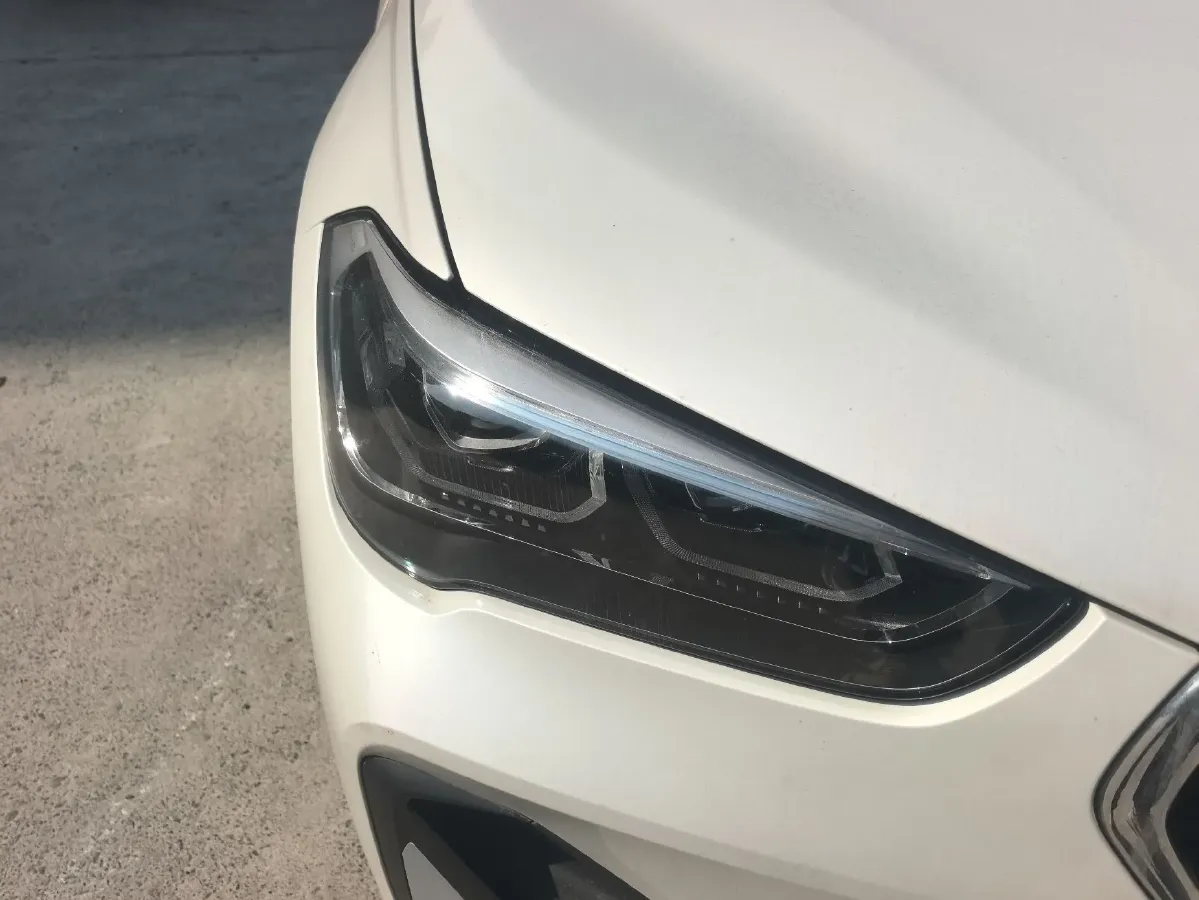 2020 BMW X1 1.5T 140HP L3 7DCT,autocango,china used car exporter,china ev exporter,chinese used car exporter,chinese used ev exporter