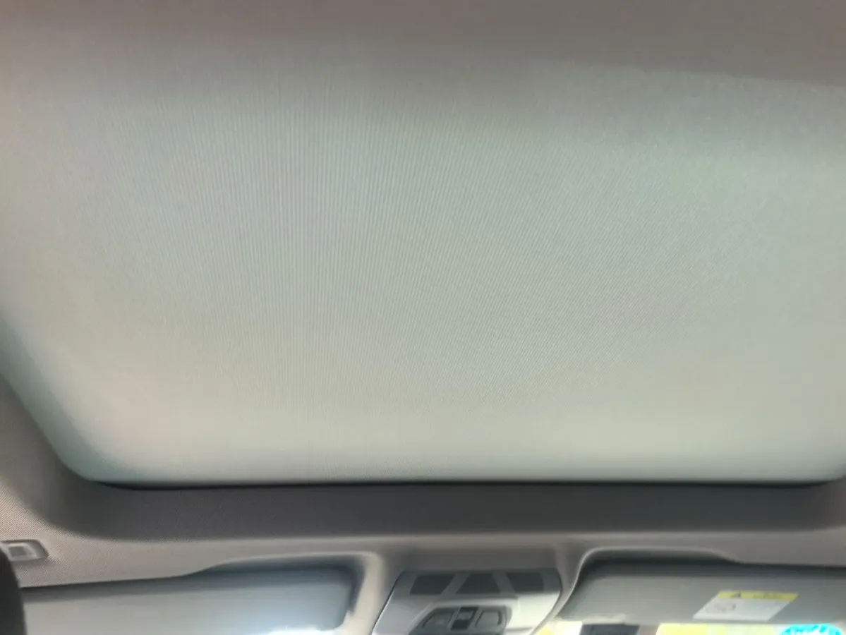 2020 BMW X1 1.5T 140HP L3 7DCT,autocango,china used car exporter,china ev exporter,chinese used car exporter,chinese used ev exporter