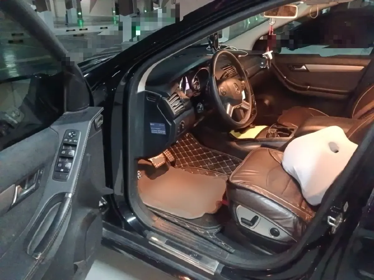 2014 Mercedes-Benz R Class 3.0T 272HP V6 7AT,autocango,china used car exporter,china ev exporter,chinese used car exporter,chinese used ev exporter