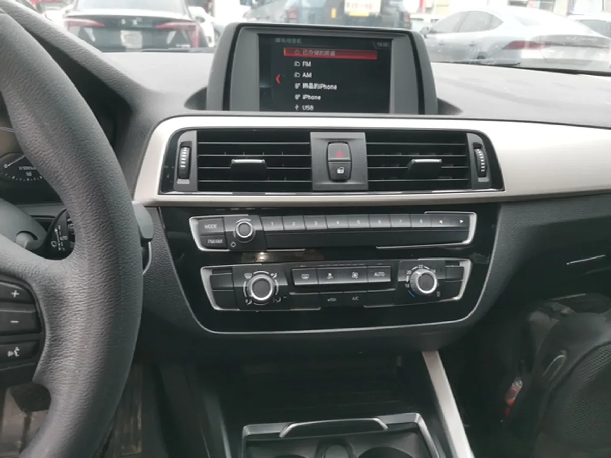 2018 BMW 1 Series 1.5T 136HP L3 8AT,autocango,china used car exporter,china ev exporter,chinese used car exporter,chinese used ev exporter