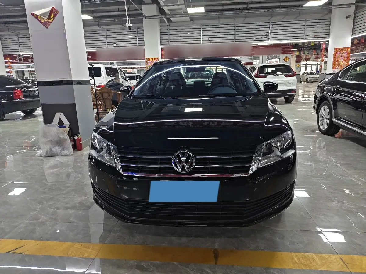2013 Volkswagen Lavida 1.6L 110HP L4 5MT,autocango,china used car exporter,china ev exporter,chinese used car exporter,chinese used ev exporter