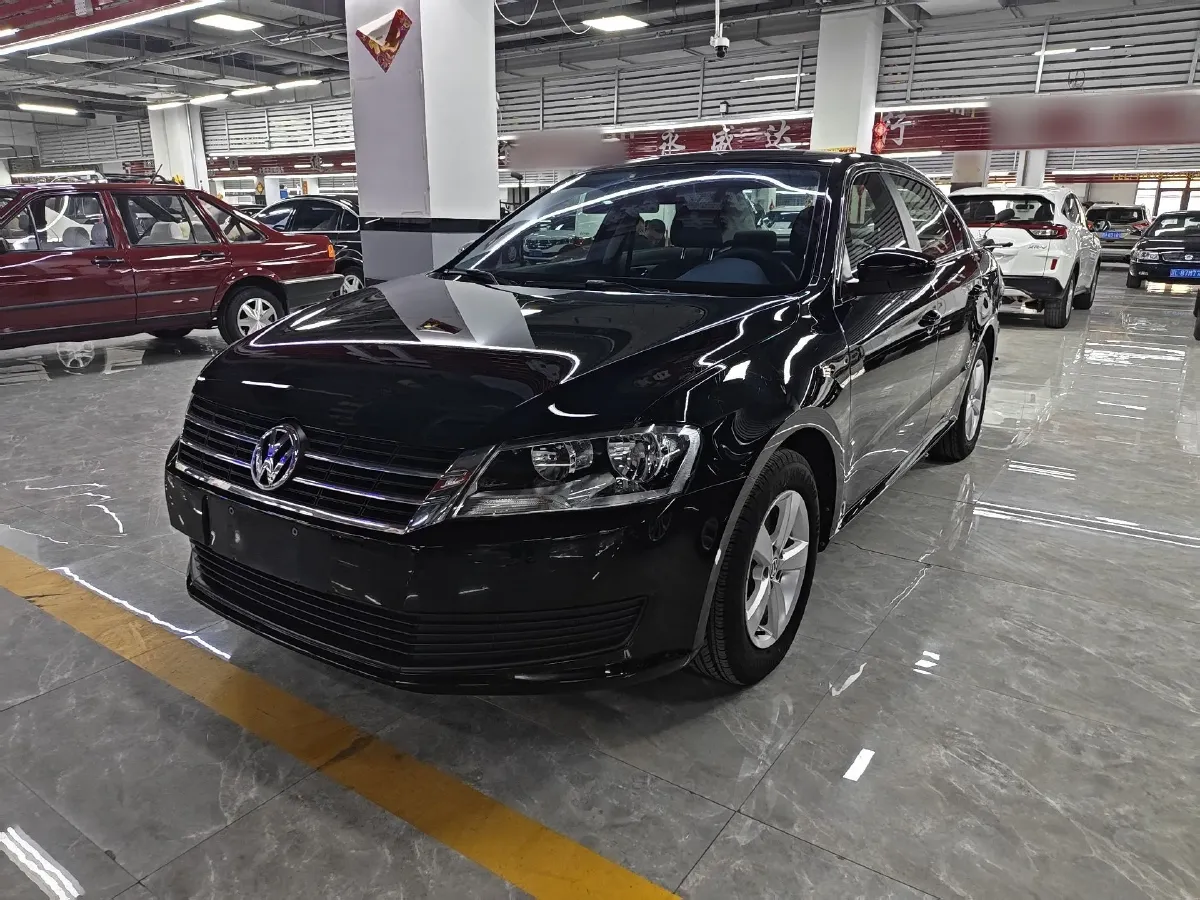 2013 Volkswagen Lavida 1.6L 110HP L4 5MT,autocango,china used car exporter,china ev exporter,chinese used car exporter,chinese used ev exporter