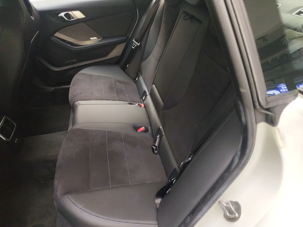 2025 BMW 2 Series 2.0T 204HP L4 7DCT,autocango,china used car exporter,china ev exporter,chinese used car exporter,chinese used ev exporter