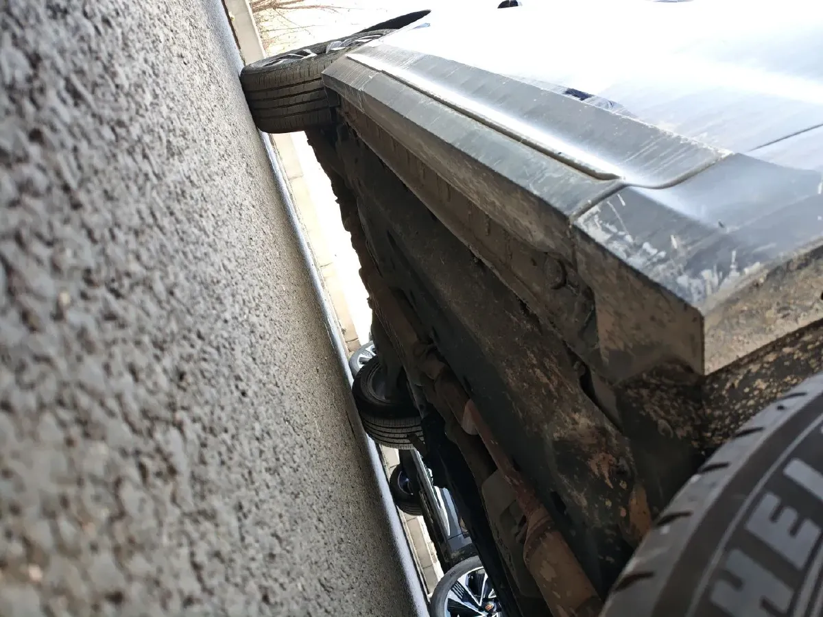 2022 Mercedes-Benz GLC Class 2.0T 197HP L4 9AT,autocango,china used car exporter,china ev exporter,chinese used car exporter,chinese used ev exporter