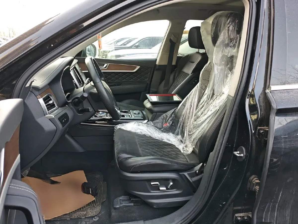 2022 Mercedes-Benz GLC Class 2.0T 197HP L4 9AT,autocango,china used car exporter,china ev exporter,chinese used car exporter,chinese used ev exporter