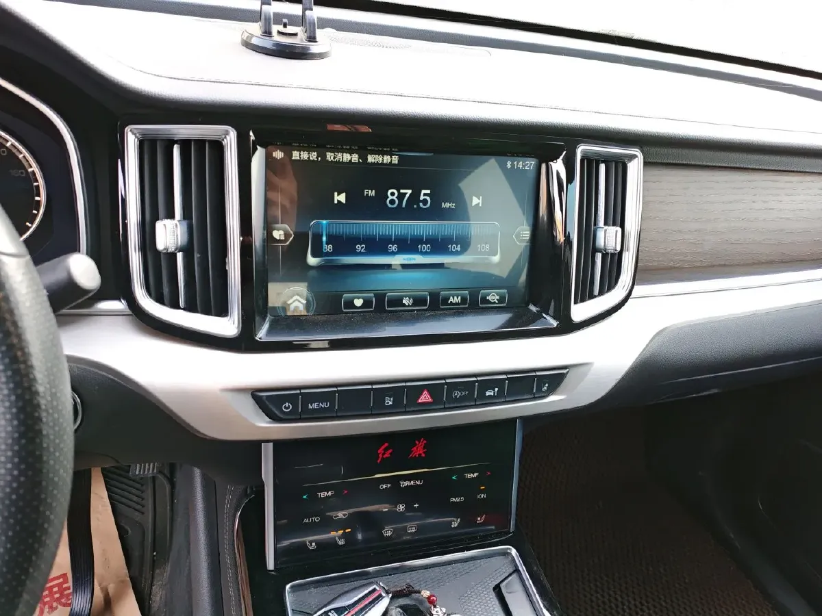 2022 Mercedes-Benz GLC Class 2.0T 197HP L4 9AT,autocango,china used car exporter,china ev exporter,chinese used car exporter,chinese used ev exporter