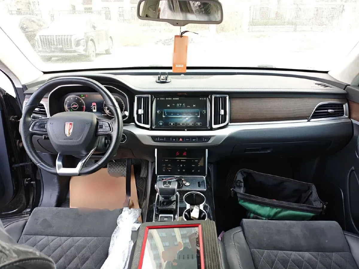 2022 Mercedes-Benz GLC Class 2.0T 197HP L4 9AT,autocango,china used car exporter,china ev exporter,chinese used car exporter,chinese used ev exporter