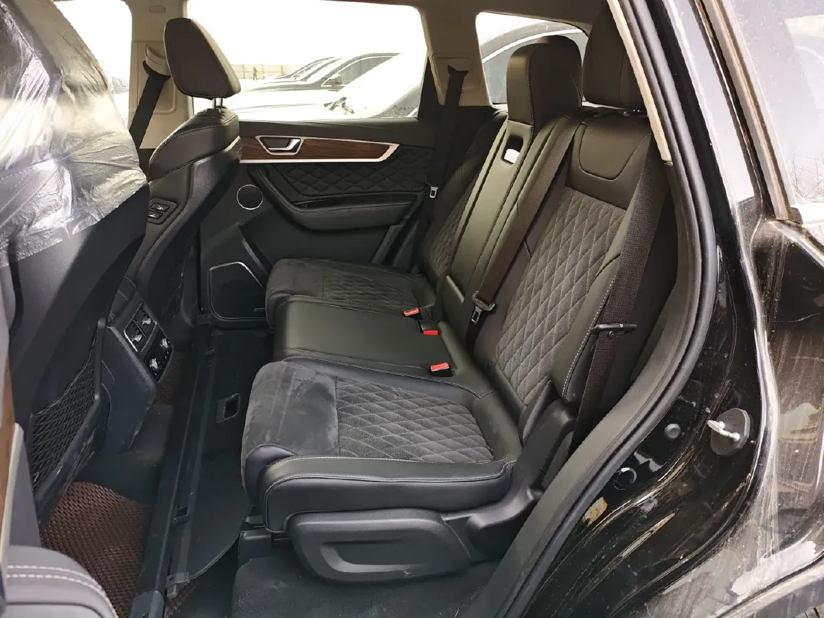 2022 Mercedes-Benz GLC Class 2.0T 197HP L4 9AT,autocango,china used car exporter,china ev exporter,chinese used car exporter,chinese used ev exporter