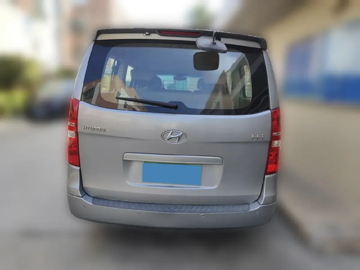 2011 Hyundai H-1 Wagon 2.4L 173HP L4 4AT,autocango,china used car exporter,china ev exporter,chinese used car exporter,chinese used ev exporter