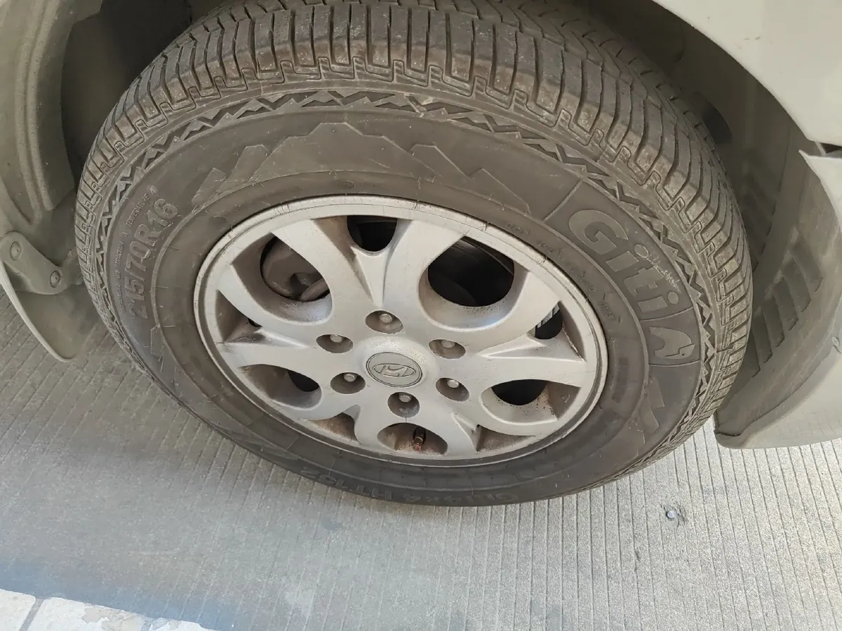 2011 Hyundai H-1 Wagon 2.4L 173HP L4 4AT,autocango,china used car exporter,china ev exporter,chinese used car exporter,chinese used ev exporter