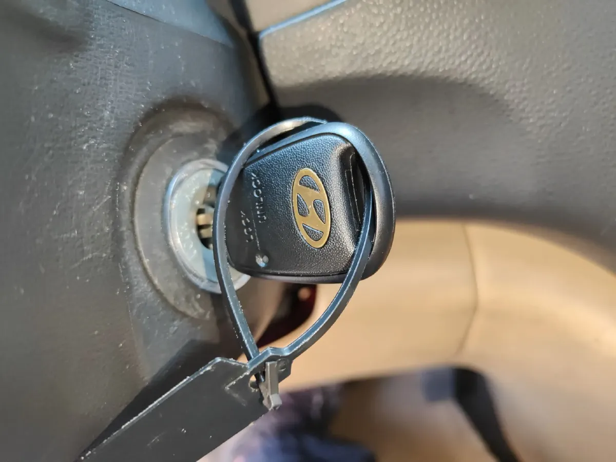 2011 Hyundai H-1 Wagon 2.4L 173HP L4 4AT,autocango,china used car exporter,china ev exporter,chinese used car exporter,chinese used ev exporter