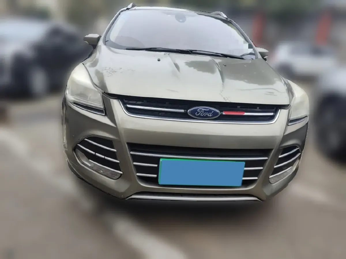 2013 Ford Kuga 1.6T 177HP L4 6AT,autocango,china used car exporter,china ev exporter,chinese used car exporter,chinese used ev exporter